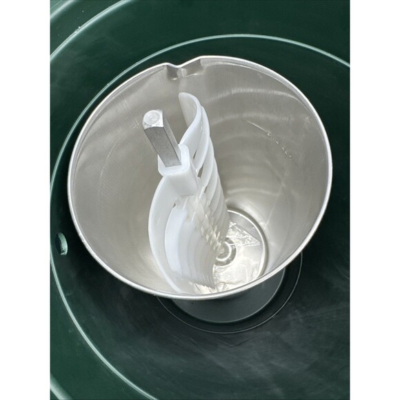 Vintage Rival Electric Ice Cream Freezer Maker 6 Qt Quart Model 8605 USA Green - Picture 10 of 16